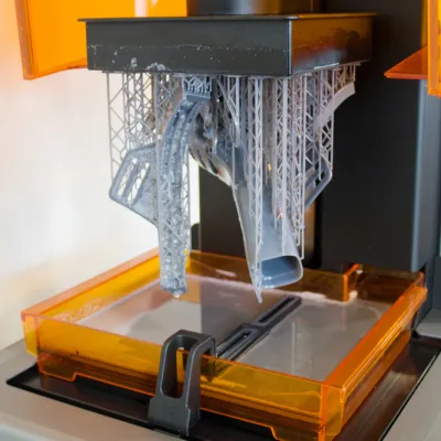 Wat İs Een İndustriële SLA Printer?