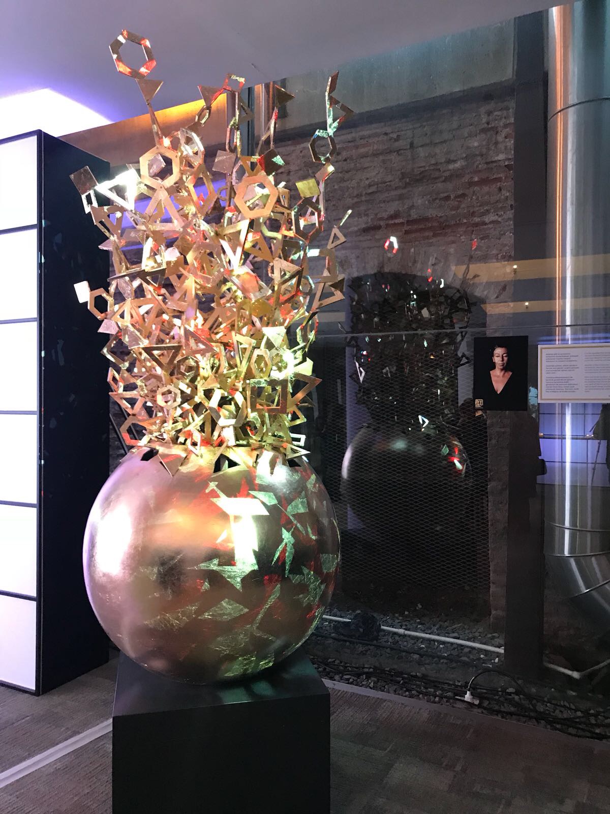 Kunstenaar Beeldhouwwerk Productie 20