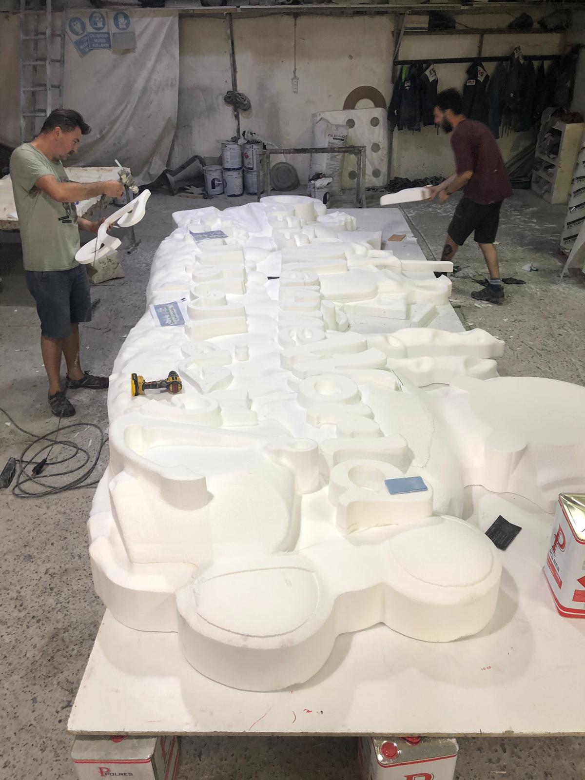 Piepschuim Mascotte 2