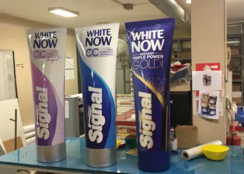 Creatieve Kracht van de Industrie: Grote Figuur Fabrikanten