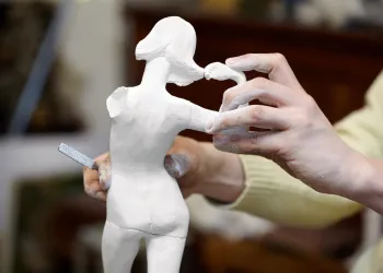 Bestel Vandaag Nog Jouw Gepersonaliseerde Beeldhouwwerk